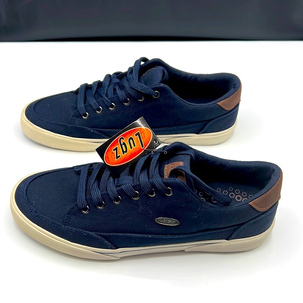 Lugs brand new sneakers for men blue color size 10